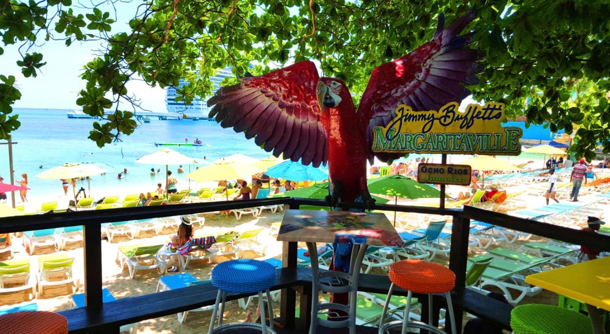 Oceanbreeze Jamaica Penthouse, 7-Minute Walk To Beach Ocho Rios Ngoại thất bức ảnh